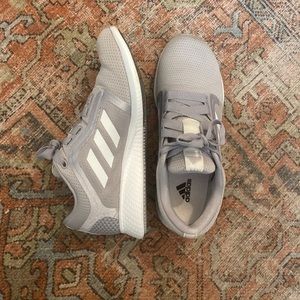 Adidas Women’s Size 9 edge lux 4 sneakers